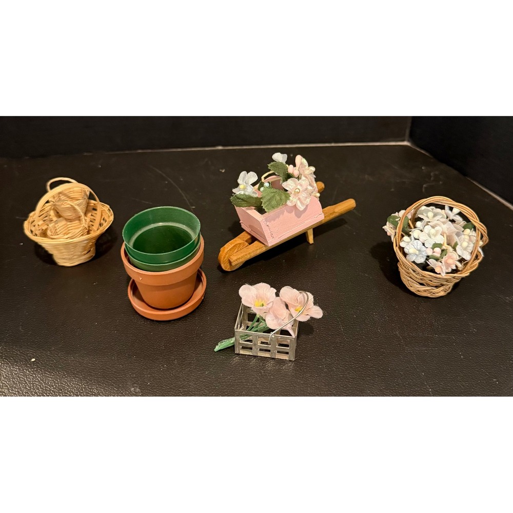 Miniature Dollhouse Garden 5 Piece Lot Vintage Accessories Wheelbarrow Baskets